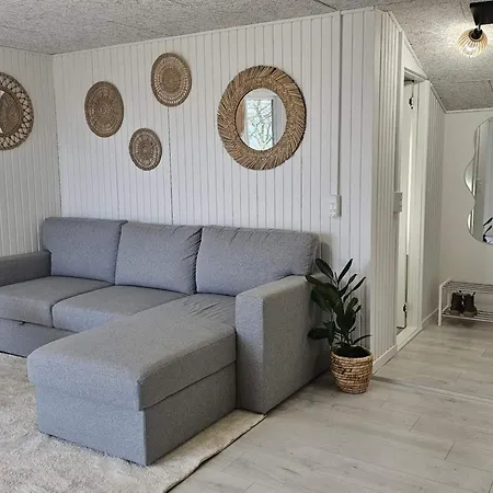 Family-friendly Near The Coast Ferienhaus Tirsbaek