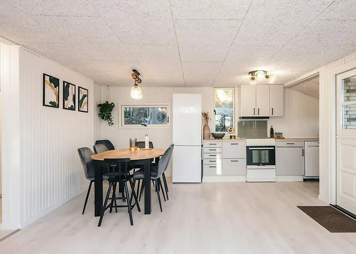 Family-friendly Near The Coast * Børkop